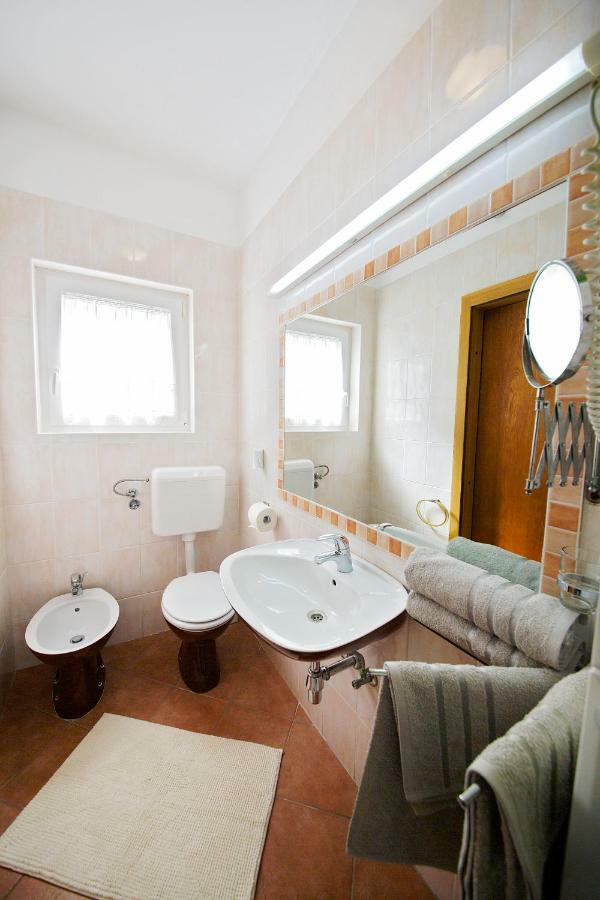 Melanija 1 Apartamento Rovinj Exterior foto
